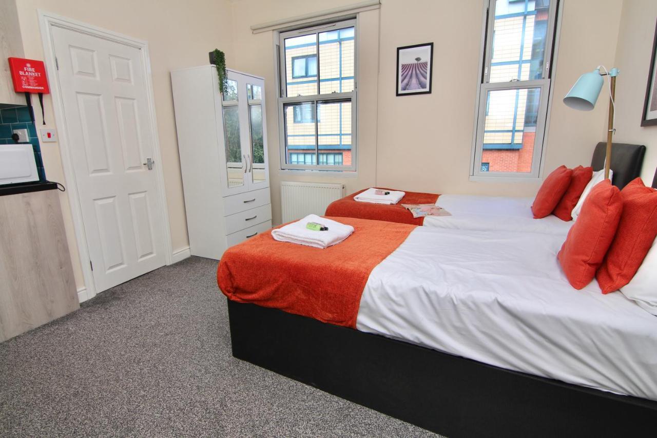 Lovely Twin Bed Studio Near Coventry Shopping Centre 외부 사진