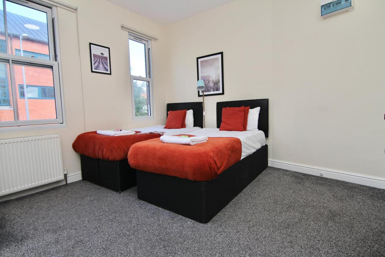 Lovely Twin Bed Studio Near Coventry Shopping Centre 외부 사진
